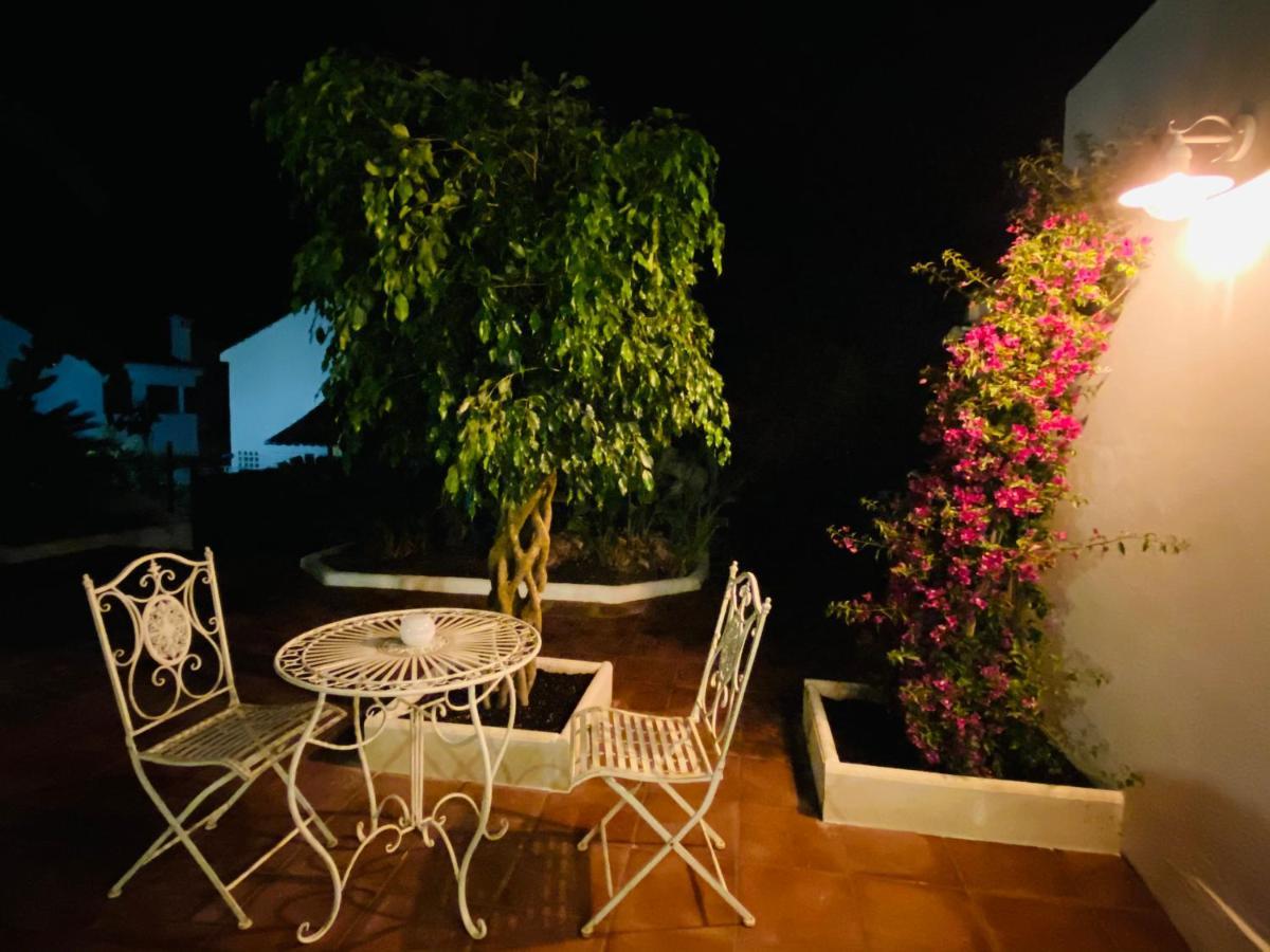 Studio-Near The Beach, Bbq And Seawater Pool 마르베야 외부 사진